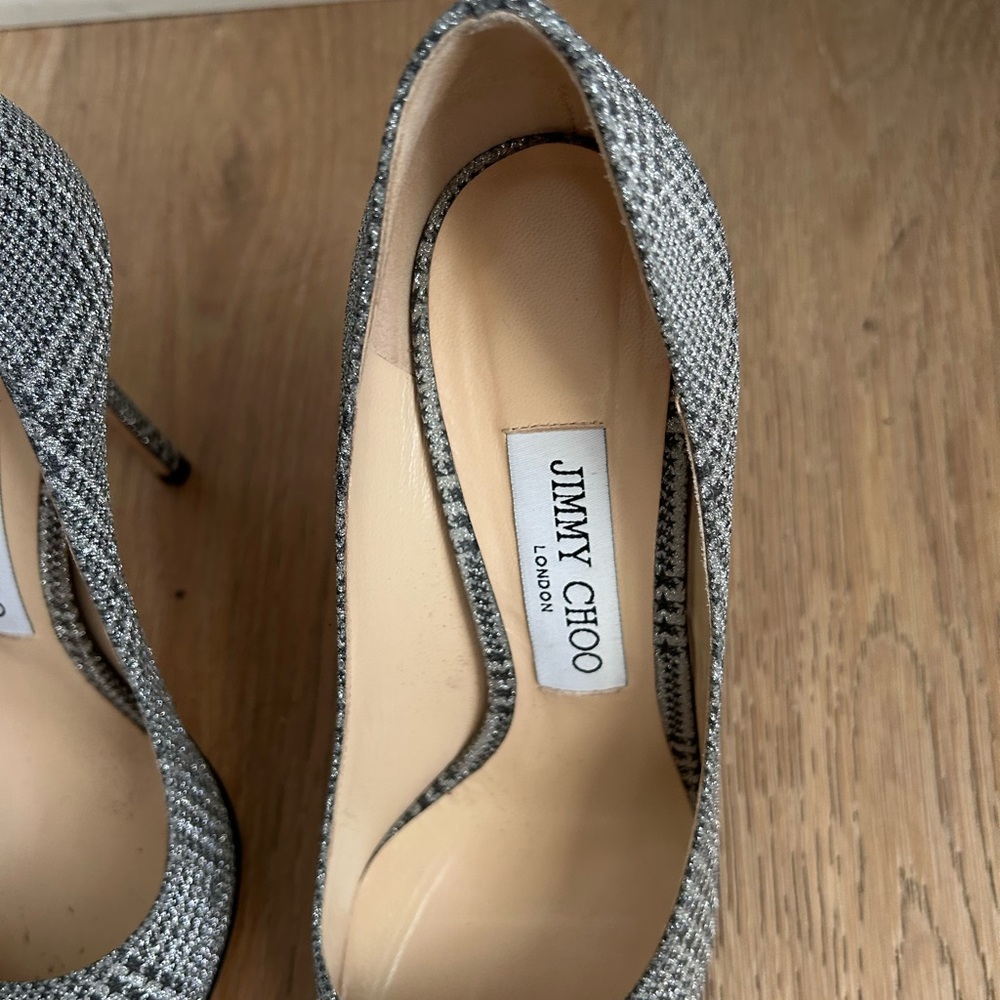 Jimmy Choo metallic houndstooth pattern pointed toe heel with 4 inch heels. - Picture 4 of 6